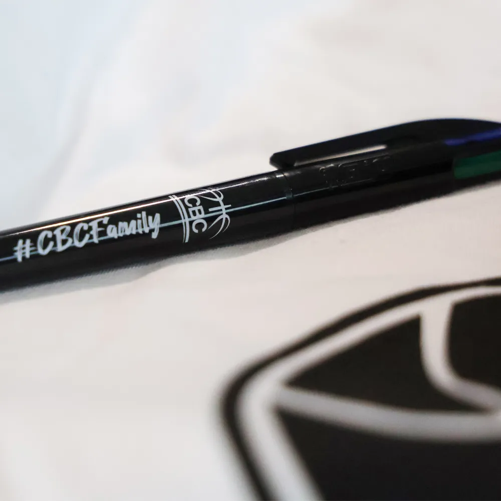 Stylo bille 4 couleurs CBC BIC noir ou blanc